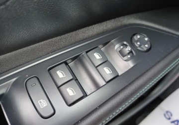 Peugeot 5008 II Crossover Facelifting 1.5 BlueHDi 130KM 2024 Peugeot 5008 1.5 BlueHDi 130KM Allure Pack SS EAT8 Vat 23 Salon PL ASO, zdjęcie 21