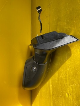 LEVÉ ZRCÁTKO PEUGEOT 208 II 2008 10 PIN