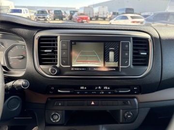 Toyota Proace II Furgon Medium 2.0 D-4D 177KM 2022 Toyota PROACE VERSO 2.0 D4-D Long Family 2.0 D4-D, zdjęcie 15