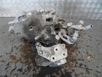 SKRZYNIA BIEGÓW OPEL ZAFIRA A 1.8 16V F17W374