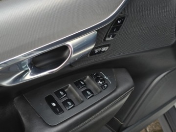 Volvo V90 II Kombi 2.0 D5 235KM 2017 V90 CC D5 AWD Pro aut, zdjęcie 11