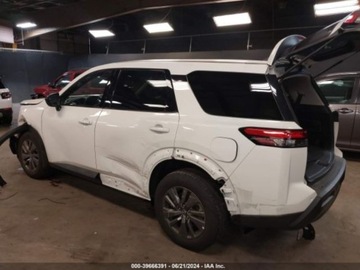 Nissan Pathfinder III 2024 Nissan Pathfinder 2024 Nissan Pathfinder S 4WD 3.5 Benzyna 284KM, zdjęcie 2