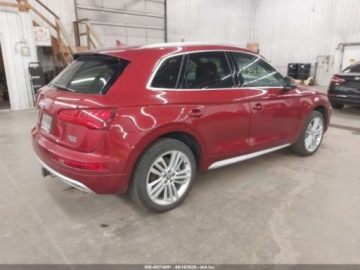Audi Q5 II SUV 2.0 TFSI 252KM 2018 Audi Q5 2018 AUDI Q5 2.0T PREMIUM2.0T TECH PREMIUM 2.0 Benzyna 252KM, zdjęcie 4