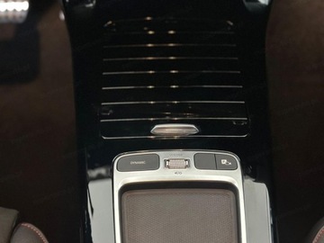 Mercedes CLA C118/X118 Coupe Facelifting 1.3 200 163KM 2025 MERCEDES-BENZ CLA 200 AMG Line Sedan 1.3 (163KM) 2025, zdjęcie 10