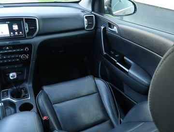 Kia Sportage IV SUV Facelifting 1.6 GDI 132KM 2018 Kia Sportage 1.6 GDI, Salon Polska, Serwis ASO, zdjęcie 7