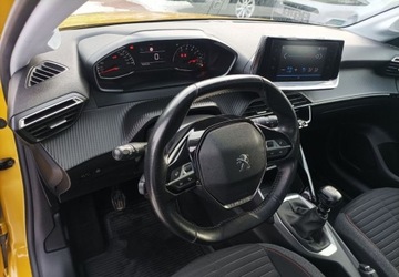 Peugeot 208 II Hatchback 1.2 PureTech 102KM 2021 Peugeot 208 100KM Salon PL od RiA 1.2 Benzyna 102KM, zdjęcie 1