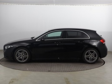 Mercedes Klasa A W177/V177 Hatchback Facelifting 1.3 180 136KM 2022 Mercedes A A 180, Salon Polska, Serwis ASO, zdjęcie 2