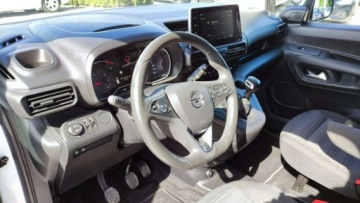 Opel Combo E Kombivan 1.5 Diesel 102KM 2021 Opel Combo LIFE XL 1.5D 102 KM Klimatronik Kamera Navi Tylko 77 tys km Lon, zdjęcie 25
