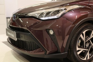 Toyota C-HR I Crossover Facelifting 1.8 Hybrid 122KM 2023 Toyota C-HR 1.8 Hybrid Style 1.8 Hybryda 122KM, zdjęcie 29