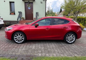 Mazda 3 III Hatchback Facelifting 2.0 SKYACTIV-G 120KM 2017 Mazda 3 LIFT 2,0 120KM FULL LED Navi Key-Less Skora Bezwypadkowy Serwis, zdjęcie 2