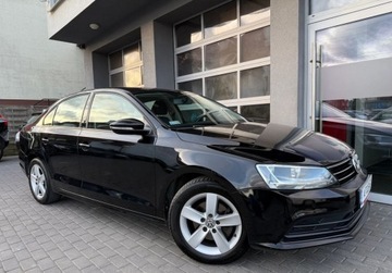 Volkswagen Jetta VI Sedan Facelifting 2.0 TDI 110KM 2016 Volkswagen Jetta Salon Polska ,Czujniki parkowania, FV-VAT 23 2.0 Diesel, zdjęcie 16