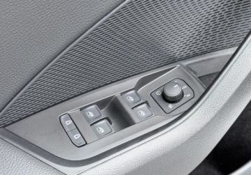 Skoda Octavia IV Liftback 1.5 TSI EVO 150KM 2024 Skoda Octavia 2025 Matrix-LED El. klapa Kamera Grzana kierownica Gwar, zdjęcie 28