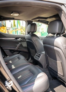 Maserati Ghibli III Sedan 3.0 V6 410KM 2018 Maserati Ghibli Maserati Ghibli 3.0 S 410KM 3.0 Benzyna 410KM, zdjęcie 14