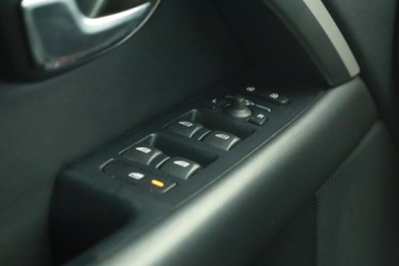 Volvo V70 III Kombi 1.6 DRIVe 115KM 2013 Volvo V70 D2, Automat, Skóra, Xenon, Bi-Xenon, zdjęcie 14