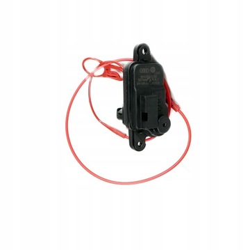 AUDI OE 8S0862153A SIŁOWNIK KLAPKI WLEWU PALIWA Q7