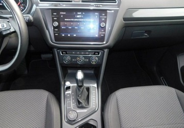 Volkswagen Tiguan Allspace SUV 2.0 TSI 190KM 2020 Volkswagen Tiguan Allspace z Gwarancja Bezwypadkowy 100 2.0 Benzyna 190KM, zdjęcie 15