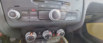 Audi A1 I Hatchback 3d 1.2 TFSI 86KM 2012 Audi A1 3-drzwiowe 2012r, 1.2 Benzyna. Lekko uszkodzony lewy bok. Jezdzi., zdjęcie 15