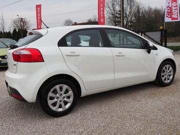 Kia Rio III Hatchback 3d 1.4 WGT 90KM 2012 Kia Rio Sliczna biala 1.4 diesel bezwypadkowa ..., zdjęcie 8