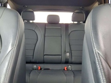 Mercedes GLC C253 2019 Mercedes-Benz GLC 300 2019 2.0l 2.0 Benzyna 255KM, zdjęcie 10