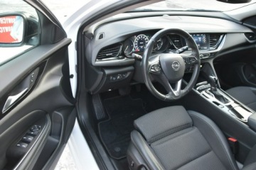 Opel Insignia II Grand Sport Facelifting 2.0 Turbo  200KM 2020 Opel Insignia 2.0Turbo 200KM Automat 2020r. Salon, zdjęcie 17