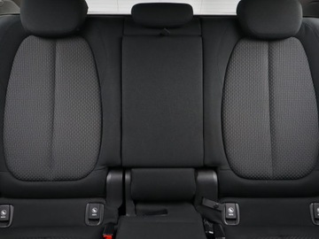 BMW Seria 2 F22-F23-F45-F46 Coupe Facelifting 218d 150KM 2018 BMW 2 Active Tourer 218d Active Tourer, zdjęcie 9