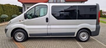 Opel Vivaro A Van z pojedynczą kabiną L1 2.0 CDTI 115KM 2012 Opel Vivaro 2.0D 115KM, 9-OSOBOWY, Klima. Super Stan POLECAM !, zdjęcie 6