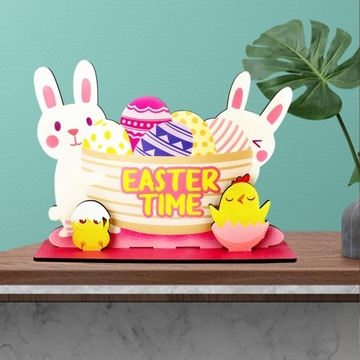 Пасхальный отдельно стоящий деревянный стол