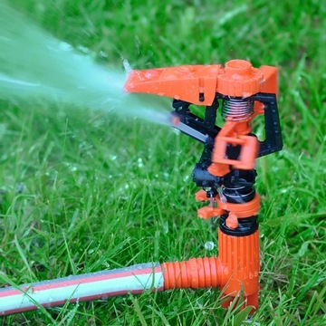 ИМПУЛЬСНЫЙ ВРАЩАЮЩИЙСЯ ПРИБОРНЫЙ СПРИНКЕР ДЛЯ САДОВ