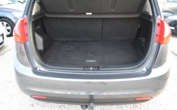 Kia Venga Mikrovan 1.4 DOHC CVVT 90KM 2010 Kia Venga Bezwypadkowe - Niski przebieg - zarejestrowane Faktura Vat marza, zdjęcie 28