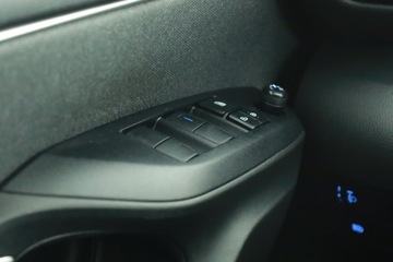 Toyota Yaris IV Hatchback 1.5 Hybrid Dynamic Force 116KM 2021 Toyota Yaris 1.5 VVT-i Hybrid, Salon Polska, zdjęcie 13