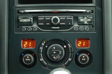 Peugeot 5008 I Minivan Facelifting 2.0 HDi 150KM 2014 Peugeot 5008 2.0 HDI, Salon Polska, Navi, Xenon, zdjęcie 9