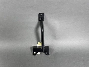 Wzmocnienie wspornik belki pasa przodu Maserati Ghibli Lift PRAWE 670038372