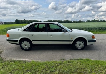 Audi 100 C4 Sedan 2.0 E 115KM 1992 Audi 100 Niski przebieg, oryginalny lakier, Youngtimer 2.0 Benzyna 116KM, zdjęcie 3