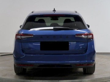 Skoda Superb IV Kombi 2.0 TDI 193KM 2026 Od ręki - Sportline 2.0 TDI 4x4 DSG 193KM, zdjęcie 4