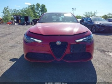 Alfa Romeo Giulia II 2023 Alfa Romeo Giulia 2023r., 4x4, 2.0L 2.0 Benzyna 28KM, zdjęcie 6