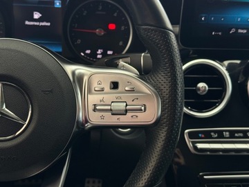 Mercedes GLC C253 SUV Facelifting 2.0 200d 163KM 2020 Mercedes-Benz GLC 200 AMG Line 4-Matic / 1 właścic, zdjęcie 21