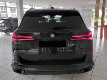 BMW X5 G05 SUV Facelifting 3.0 40d 352KM 2025 BMW X5 xDrive40d Sport Suv 3.0 (352KM) 2025, zdjęcie 3