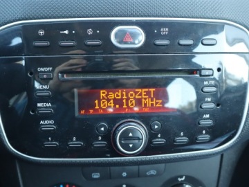 Fiat Punto Punto 2012 Hatchback 3d 1.4 8v 77KM 2012 Fiat Punto Evo 1.4, Klima,ALU, zdjęcie 11