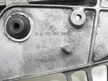 DRŽÁKY POUZDRO FILTRU VZDUCHU W212 2.2 CDI