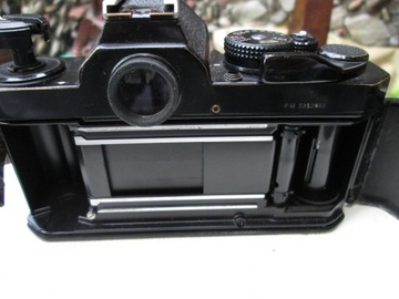 Камера Nikon FM ЧЕРНАЯ