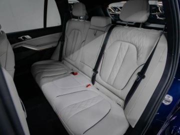 BMW X5 G05 SUV Plug-In Facelifting 3.0 50e 490KM 2026 BMW X5 xDrive50e Sport Suv 3.0 (489KM) 2026, zdjęcie 12