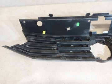 РЕШЕТКА РАДИАТОРА VW PASSAT B8 LIFT 3G0853651H