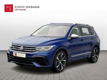 Volkswagen Tiguan II SUV R 2.0 TSI 320KM 2022 Volkswagen Tiguan FV23 Salon PL LED Matrix Harman Kamera 360 Skora ASO Gwa