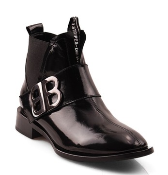 BOCCATO 526.4003 CZARNE SKÓRZANE BOTKI LAKIER r.39