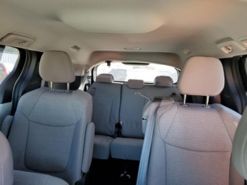 Toyota Sienna III 2025 Toyota Sienna LE 2025 2.5l 2.5 Hybryda 245KM, zdjęcie 10