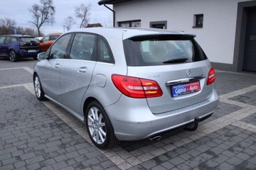 Mercedes Klasa B W246 Sports Tourer 180 BlueEFFICIENCY 122KM 2012 Mercedes-Benz Klasa B Gwarancja__Klima__Alu__LED, zdjęcie 8