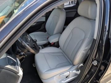 Audi Q3 I SUV 2.0 TDI 140KM 2012 Audi Q3 Navi Skora Podgrzewane Fotele Tempomat Serwis Gwarancja 2.0 Diesel, zdjęcie 31