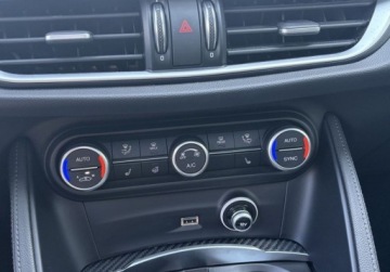 Alfa Romeo Stelvio SUV Facelifting 2.9 510KM 2022 Alfa Romeo Stelvio V6 Quadrifoglio 510KM Unikat 2.9 Benzyna 510KM, zdjęcie 18