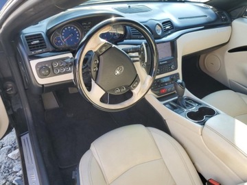 Maserati GranTurismo 2015 Maserati GranTurismo 2015 Maserati Granturismo S 4.7 Benzyna 444KM, zdjęcie 8