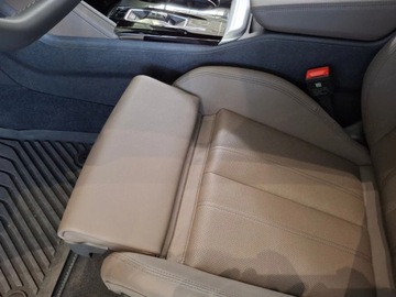 Audi 2025 AUDI Q5 Sportback TDI quattro Suv 2.0 204KM 2025, zdjęcie 6